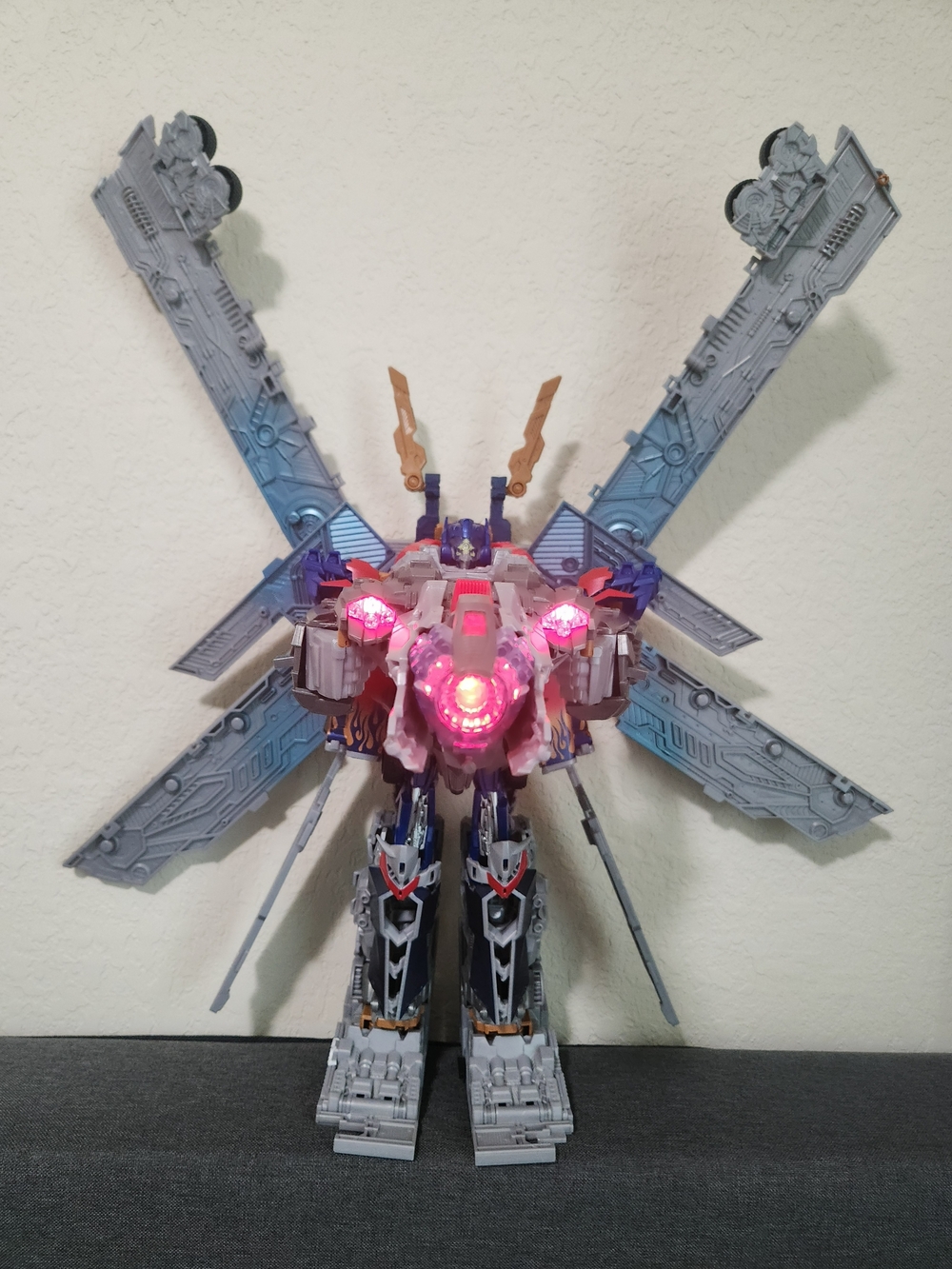 Transformers Dark Of The Moon 2011 Ultimate Optimus Prime Takara Tomy DA-32